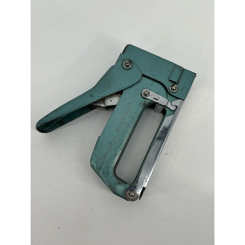 Vintage Swingline 101 Stapler Tacker Staple Gun